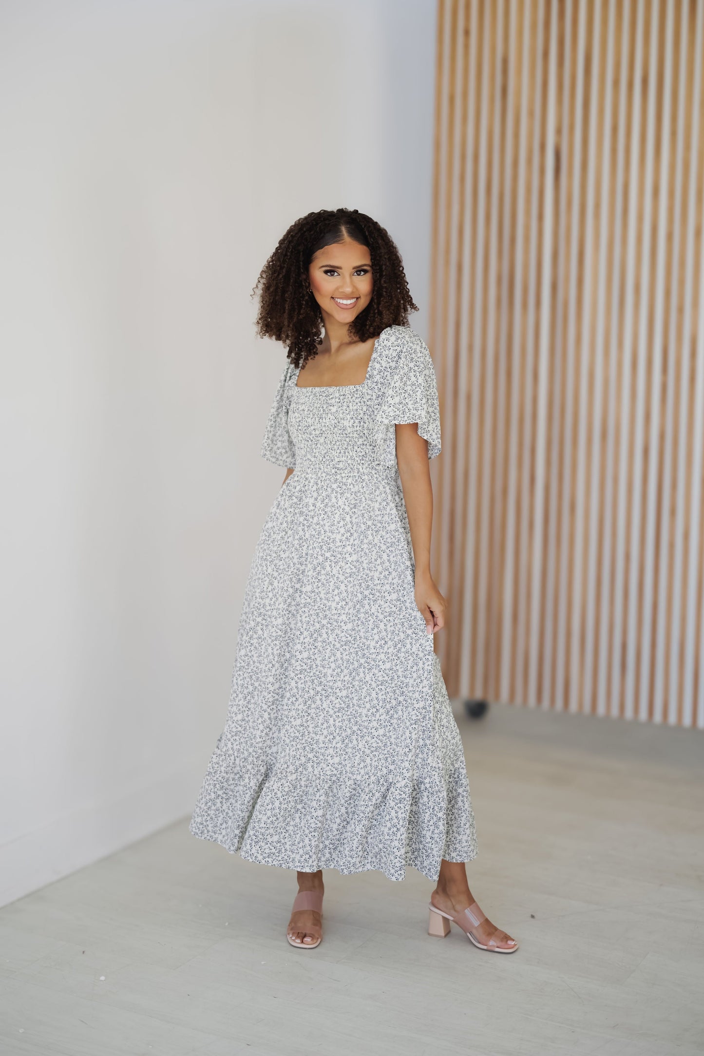 Alicia Kjole - SLUTTSALG